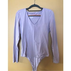 Everlane Lilac V-Neck Long Sleeve Bodysuit - M